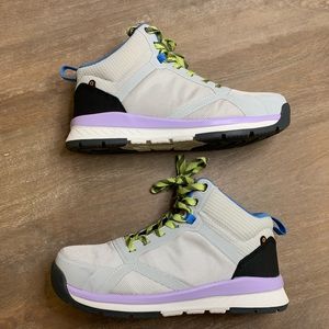 Bogs Women’s Sandstone Mid Boots